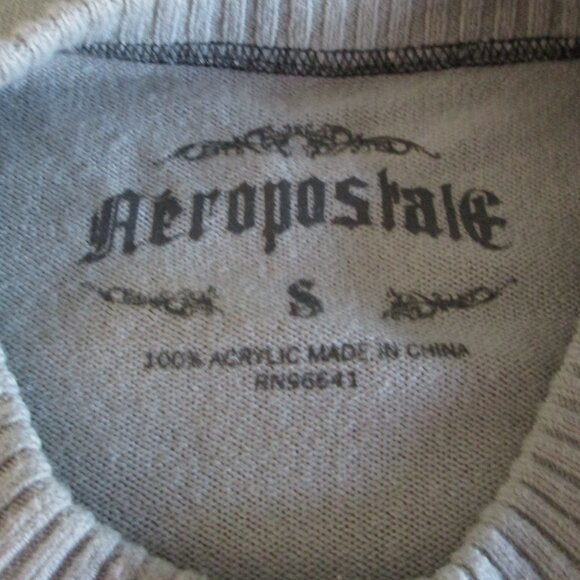 AEROPOSTALE Gray Lightweight Crewneck Sweater (S) EUC - Picture 4 of 7